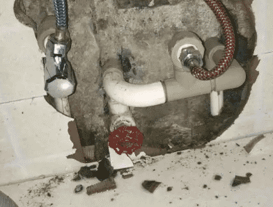 广水卫生间漏水维修公司专业为您介绍下广水查漏水的服务流程是怎么样的。首先需求找专业的师傅走效
